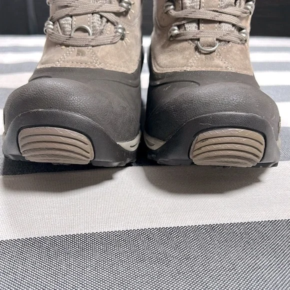 The North Face Women’s Beige Brown Waterproof Primaloft Winter Boots 6.5 - Picture 6 of 13